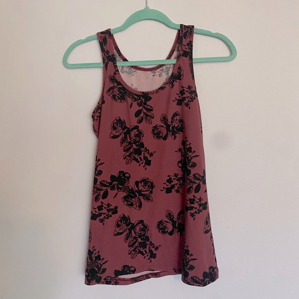 Tags removed, information unknown. Maroon tank top with black floral